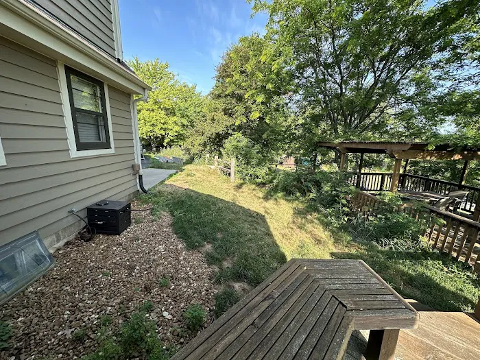 Woodridge Landscapes Picture 2