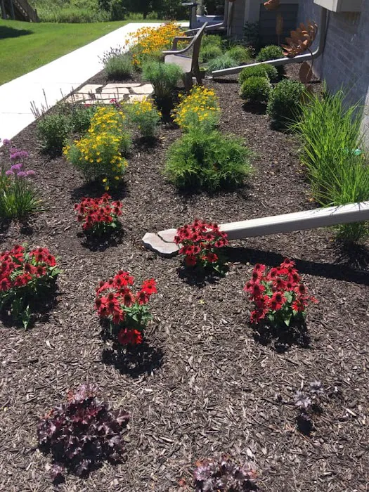 Woodridge Landscapes Picture 1