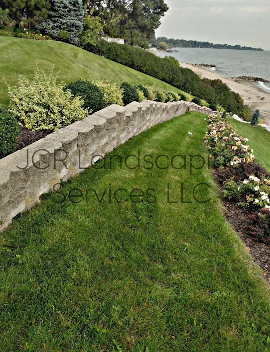 JCR Landscaping Services LLC Picture 3