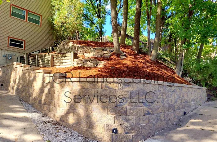 JCR Landscaping Services LLC Picture 5