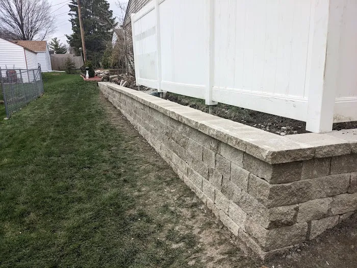 Stone Oak Landscapes LLC Picture 2