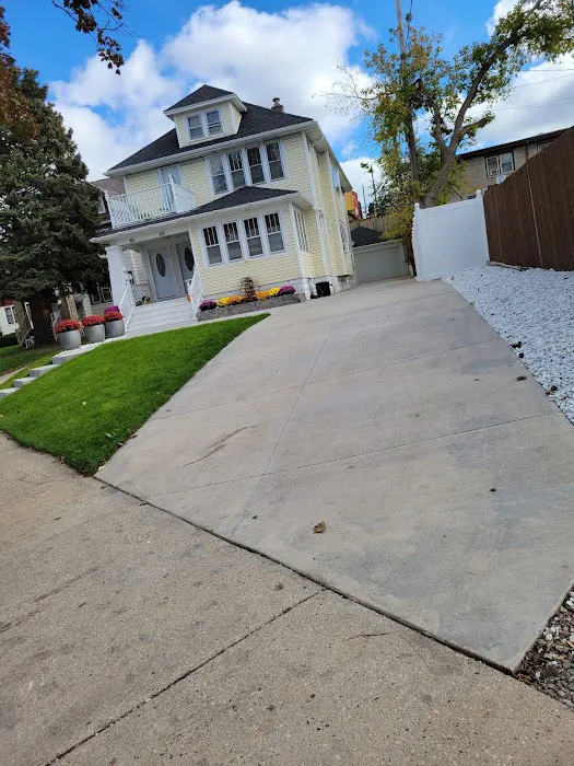 Roca Landscaping Picture 5