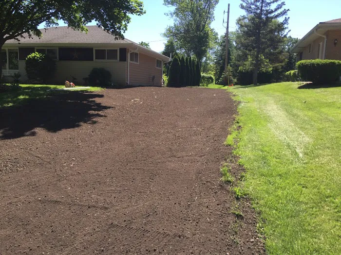 Bob's Grading, Inc. Picture 6
