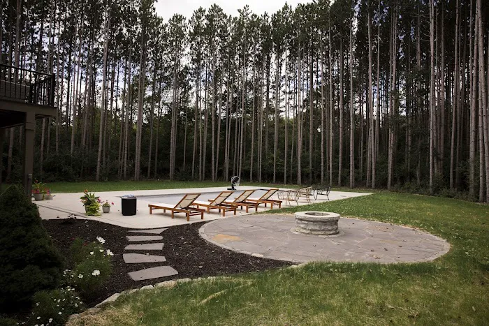 Ethan's Lawn Design Picture 7