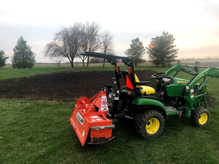 Compact Tractor Service Picture 3