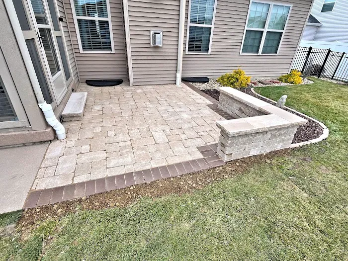 Deem Landscaping Picture 1