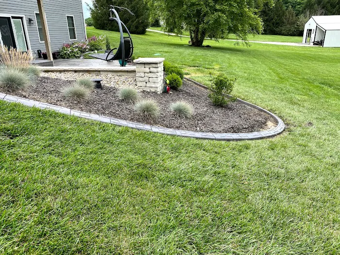 DK Lawn Care & Curbing Picture 10