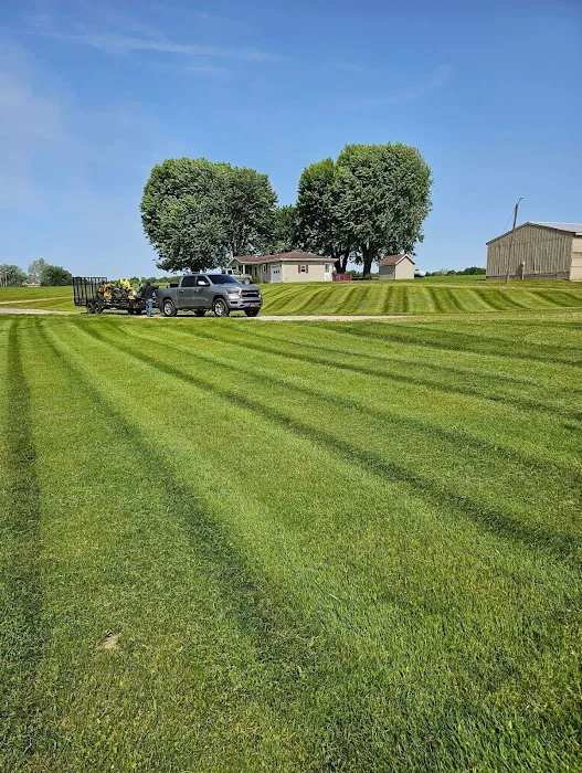 JBH Lawn & Landscaping Picture 1