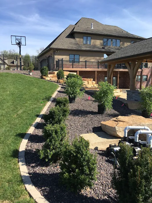 Reinhart Landscaping & Snow Picture 5
