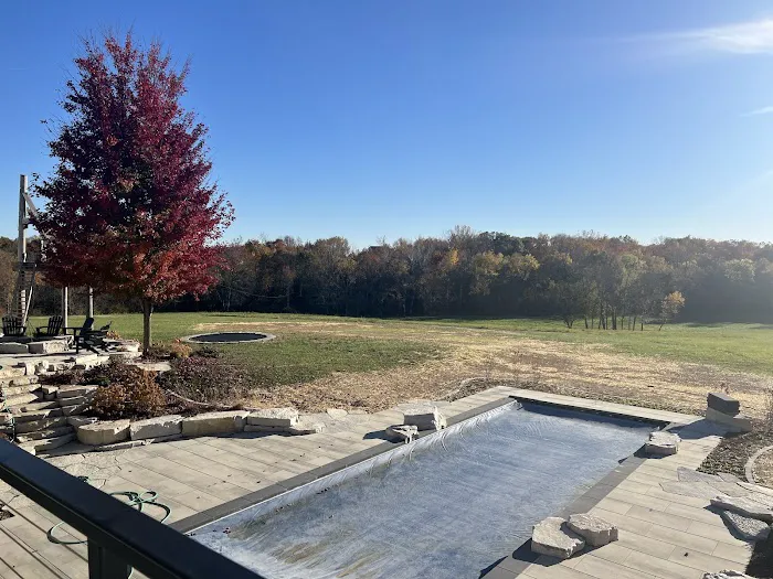 Brookside Landscapes Picture 3