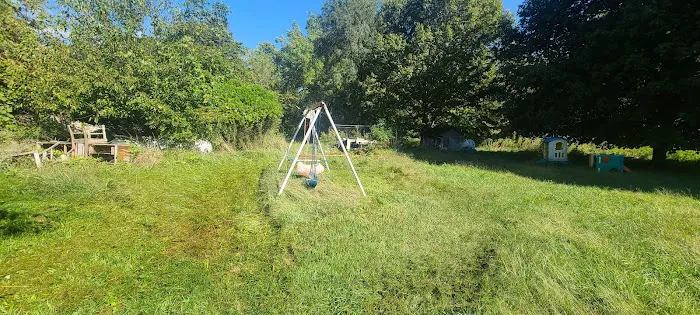 Warren's Lawn Service LLC Picture 1