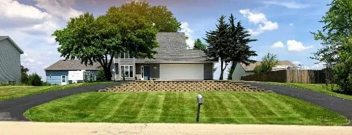 Kleinprinz Lawn Care Picture 1