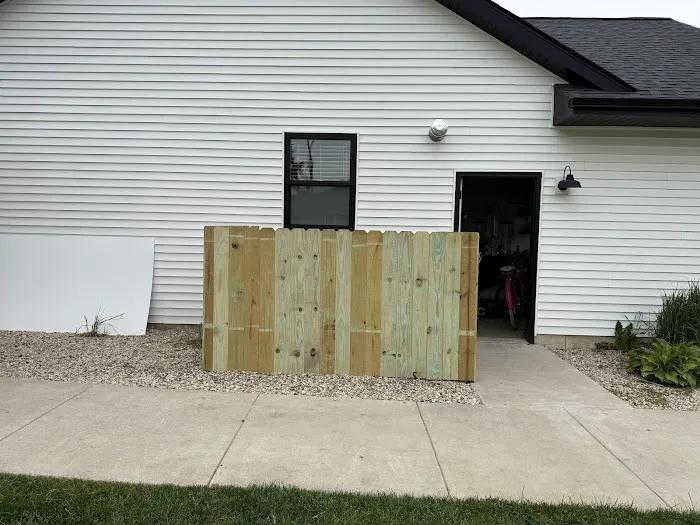 hernandez landscaping Picture 1