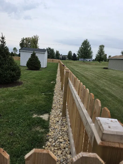 Aguilera Lawn Care Services Picture 9