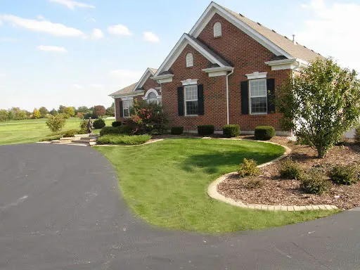 Robert's Landscaping and Construction Picture 3