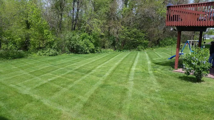 Magnuson Landscaping Picture 9