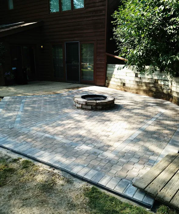 KMH Landscaping Picture 10
