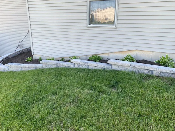 KMH Landscaping Picture 5