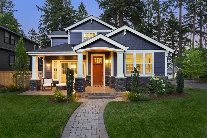 Laityns Landscaping LLC Picture 1