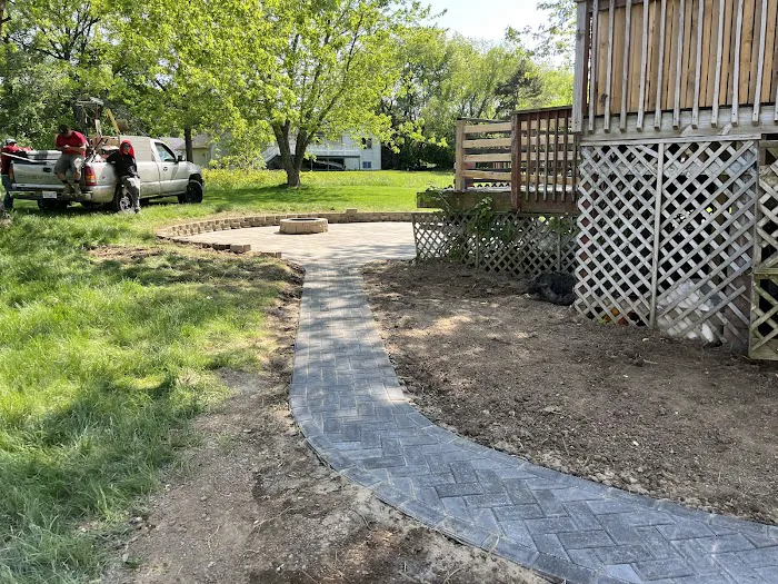 D & D Brothers Landscaping Picture 6