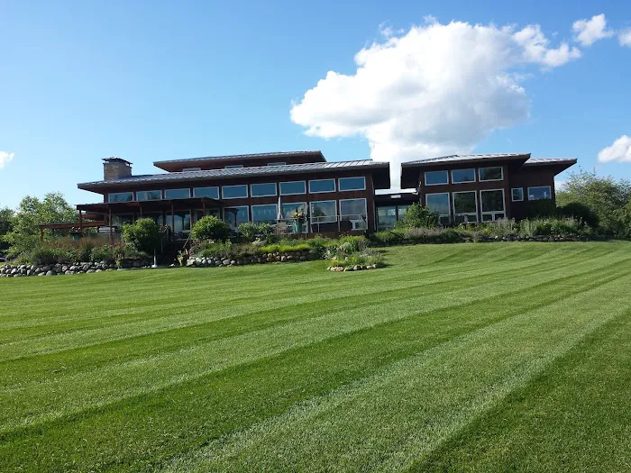 Roy's Lawn Care & Landscaping Picture 5