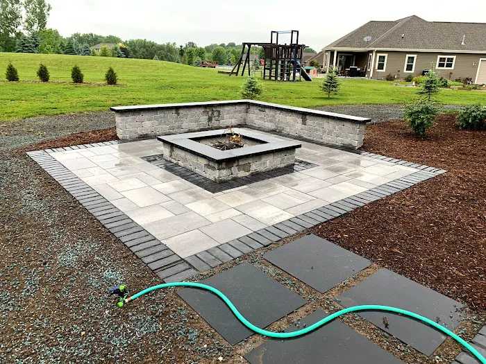 Perez Landscaping Picture 2