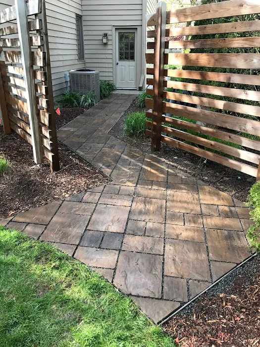 Perez Landscaping Picture 3
