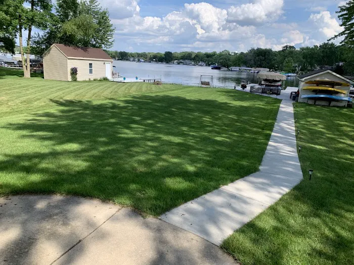 Waukesha Lawn Service Picture 9