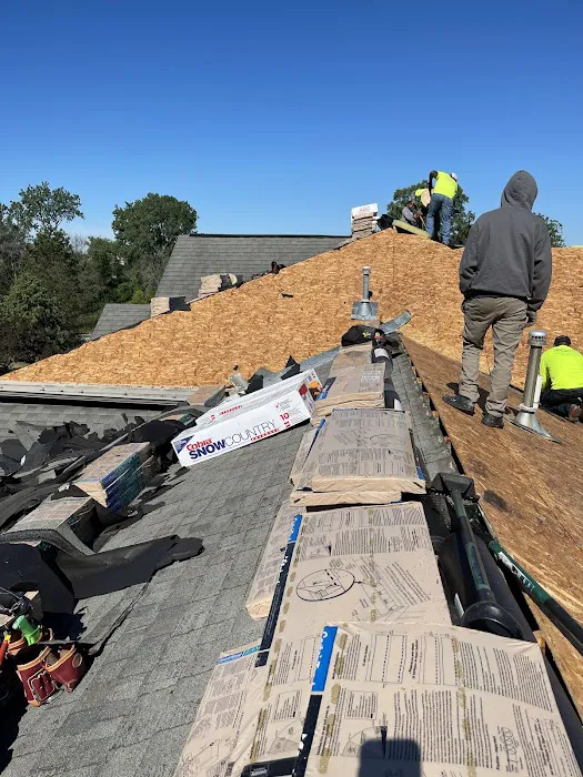ORTIZ FAMILY ROOFING & LANDSCAPING LLC Picture 2