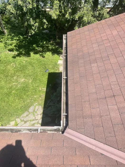 ORTIZ FAMILY ROOFING & LANDSCAPING LLC Picture 10