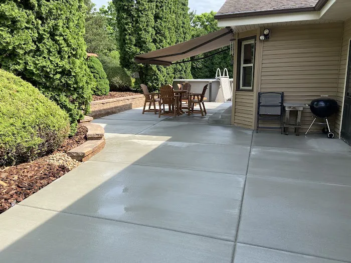 Eagle Exterior Contractors LLC Picture 1