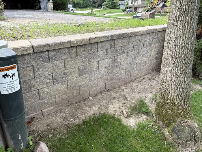 Eagle Exterior Contractors LLC Picture 7
