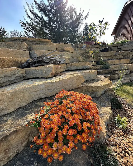 Laue's Landscapes & Design Solutions Picture 9