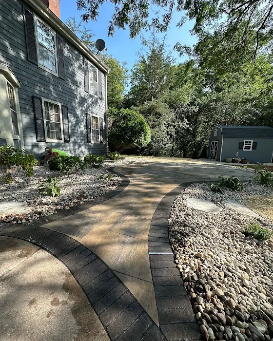 Laue's Landscapes & Design Solutions Picture 7