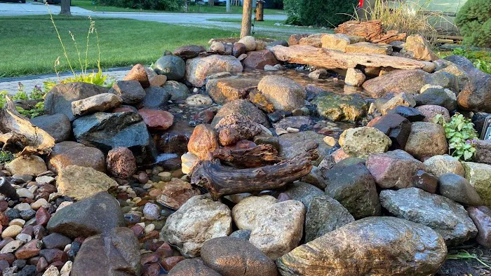 LC's Landscaping Services LLC Picture 9