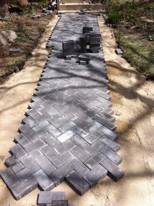 Dorado Lawn Seasonal Services LLC Picture 3