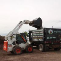 Woodchuckers Landscaping Mulch & More ico