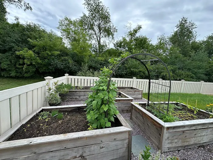 JS Landscaping LLC Picture 10