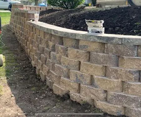 Roger Landscaping and Lawn and Paver Services