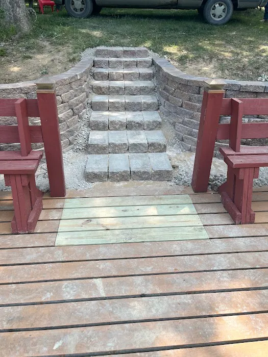 Roger Landscaping and Lawn and Paver Services Picture 8