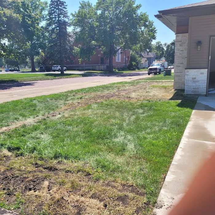Superior Mowing & landscaping Picture 3