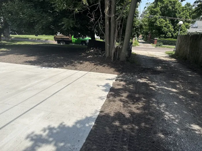 Superior Mowing & landscaping Picture 1