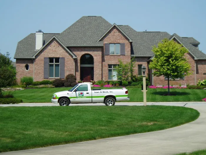 Lawn & Shrub Inc Picture 6