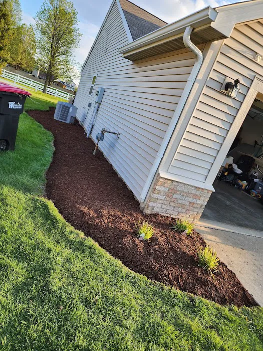 Cortez Lawn Care Picture 5