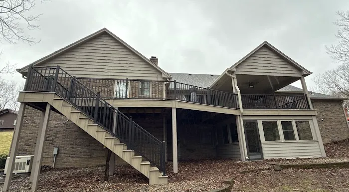 Platinum Deck and Patio Picture 5