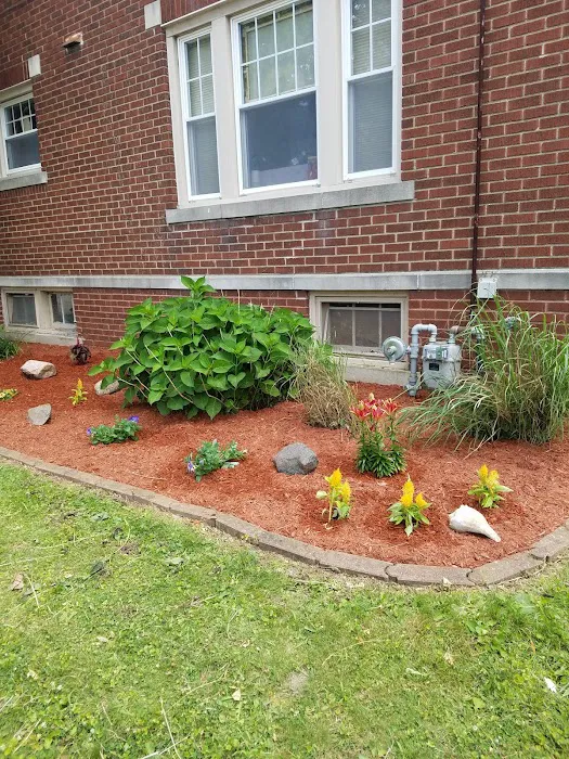 Nelson's Lawn Care Picture 4