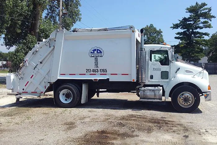 J & D Landscaping & Refuse Picture 2