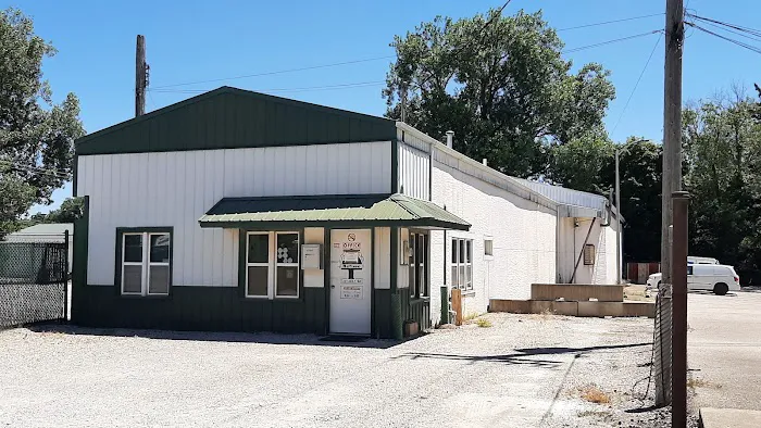 J & D Landscaping & Refuse Picture 4