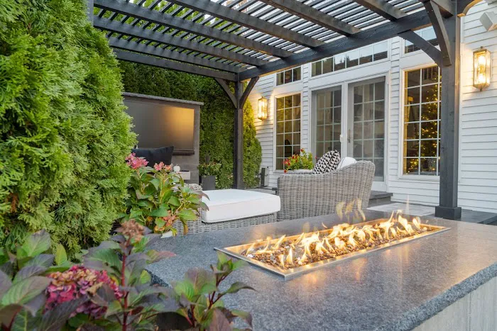 Bellas Landscaping Picture 7