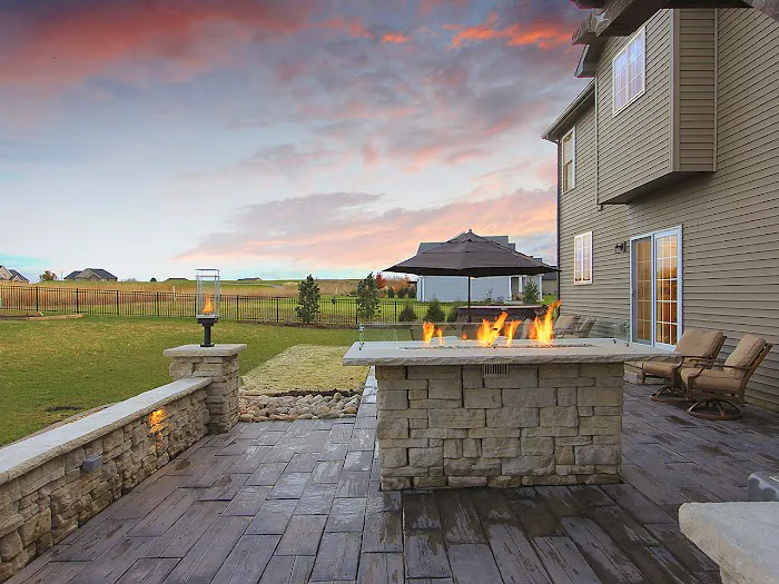Bellas Landscaping Picture 8